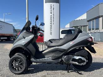dommages motocyclettes  Piaggio MP3 400 LT 2010/11