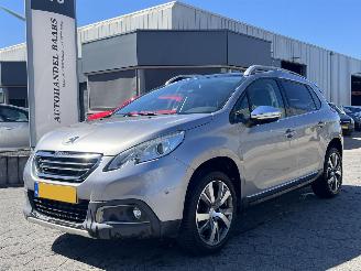krockskadad bil auto Peugeot 2008 1.2 PureTech Allure 2015/8
