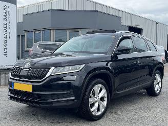krockskadad bil auto Skoda Kodiaq 1.5 TSI AUTOMAAT PANO 7PERSOONS Limited Business Edition 2019/12