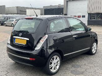 Lancia Ypsilon 1.2 Argento picture 4