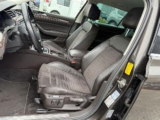 Volkswagen Passat Variant 1.8 TSI Business Edition R picture 9