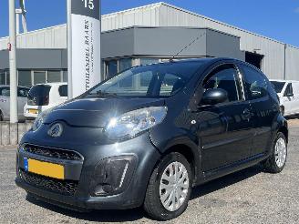 uszkodzony samochody osobowe Citroën C1 1.0 Collection 2013/10
