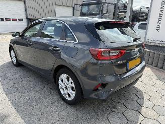 Kia Ceed 1.0 T-GDi DynamicLine picture 7