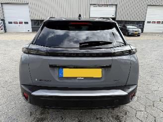 Peugeot e-2008 EV GT 54 kWh picture 5