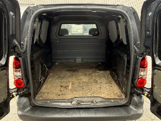 Peugeot Partner 120 1.6 BlueHDi 75 L1 Pro picture 8
