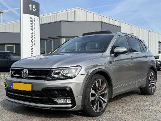 Avarii autoturisme Volkswagen Tiguan 1.4 TSI R-LINE AUTOMAAT PANO ACT Connected Series 2017/1