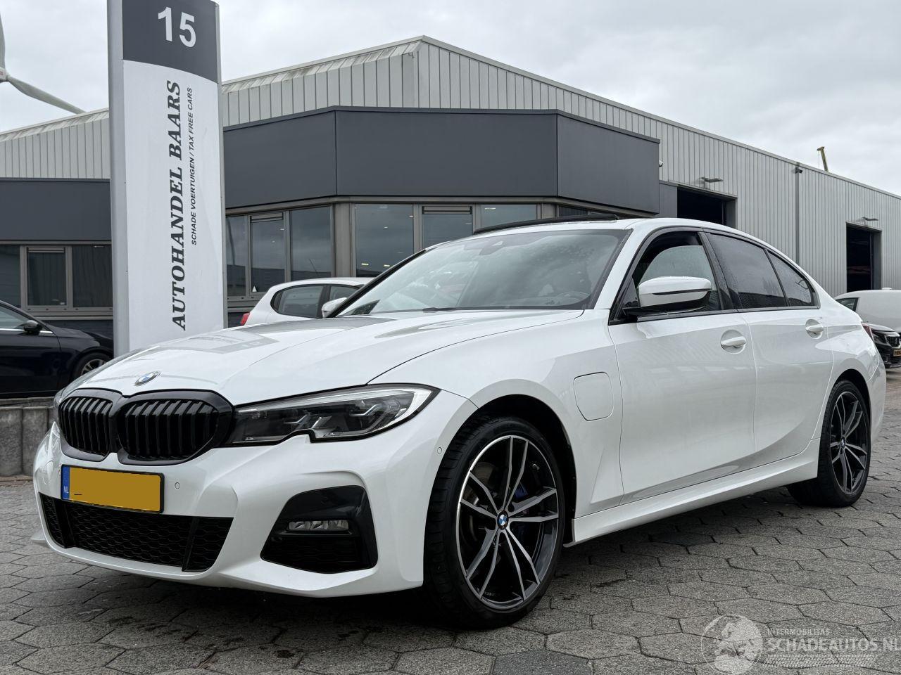 BMW 3-serie 330e High Executive