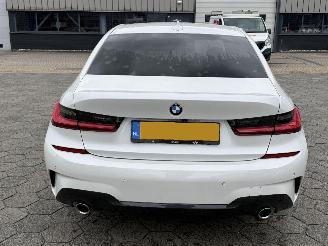 BMW 3-serie 330e High Executive picture 5