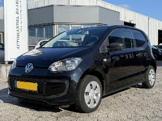 krockskadad bil auto Volkswagen Up! 1.0 high up! 2012/4