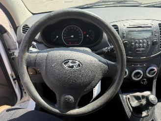 Hyundai I-10 1.1 Pure picture 15