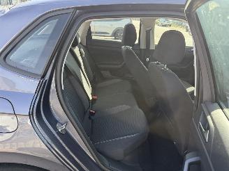 Volkswagen Polo 1.0 TSI Life picture 12
