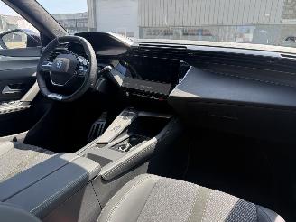 Peugeot 308 SW 1.6 Plug-in Hybrid 195 GT picture 13