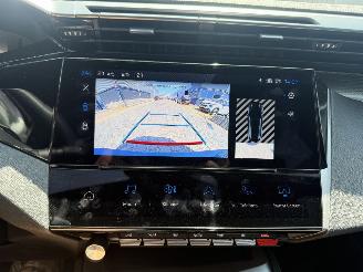 Peugeot 308 SW 1.6 Plug-in Hybrid 195 GT picture 21