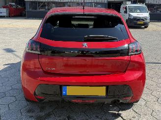 Peugeot 208 1.2 PureTech Allure picture 5