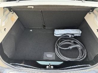 Renault Zoé R135 Intens Business 52 kWh picture 9