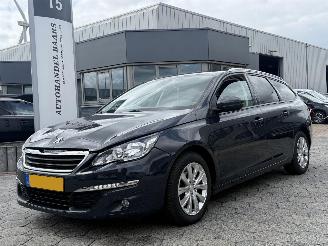 Schadeauto Peugeot 308 SW 1.2 PureTech Style 2016/3
