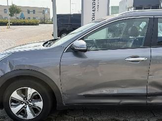 Kia Niro 1.6 GDi Hybrid DynamicLine picture 9