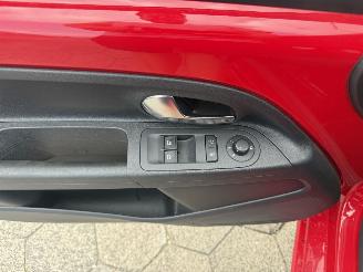 Volkswagen Up! 1.0 BMT move up! picture 15