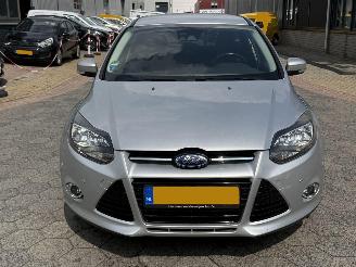 Ford Focus Wagon 1.0 EcoBoost Lease Titanium picture 2
