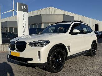 Voiture accidenté BMW iX3 High Executive 80 kWh 2021/8