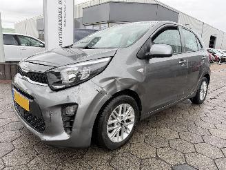 Damaged car Kia Picanto 1.0 DPi DynamicLine 2023/2
