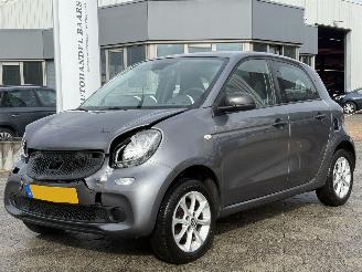 uszkodzony samochody osobowe Smart Forfour 1.0 Pure 2018/5