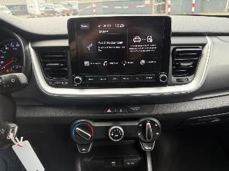 Kia Stonic 1.0 T-GDi MHEV DynamicLine picture 17