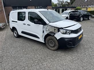 Unfall Kfz Van Peugeot Partner 1.5 BLUE HDI HDI PREMIUM LANG 2022/9