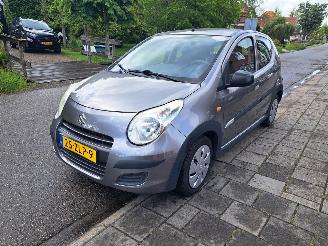 Schadeauto Suzuki Alto 1.0 comfort 2013/2