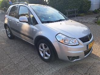 Schadeauto Suzuki SX4 1.6i shogun 108003km nap 2008/4