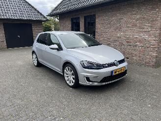 Avarii autoturisme Volkswagen e-Golf ELEKTRISCH NAVI 2015/10