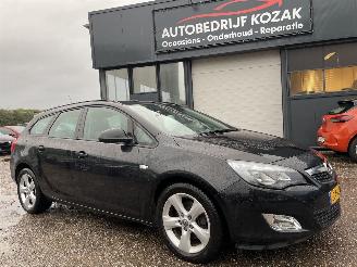 Gebrauchtwagen PKW Opel Astra SPORTS TOURER 1.7 CDTi Edition AIRCO 2012/6