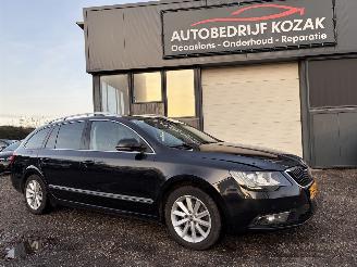 uszkodzony samochody osobowe Skoda Superb 1.6 TDI Business AIRCO CRUISE 2014/4