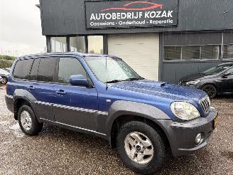 uszkodzony samochody osobowe Hyundai Terracan 2.9 CRDI LUXE 4x4 AIRCO 2004/1