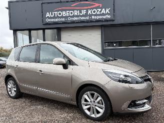 occasion passenger cars Renault Scenic 2.0 Privilege AUTOMAAT AIRCO LEER 2012/3