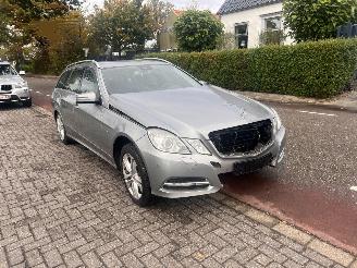 Vrakbiler auto Mercedes E-klasse 250 CDi Business Class Avantgarde 2010/4