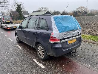 Opel Zafira 1.6-16V picture 4
