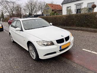 skadebil auto BMW 3-serie 318 2007/8