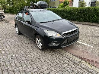 Auto da rottamare Ford Focus 1.6-16V 2011/3