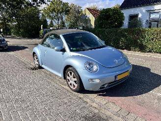 Schadeauto Volkswagen Beetle 1.6 Cabrio 2003/8