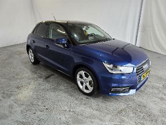 Schadeauto Audi A1 SPORTBACK 1.0 TFSI 2017/7