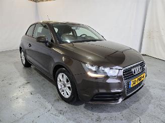 Unfallwagen Audi A1 1.2 TFSI Attraction Pro Line Business 2011/2