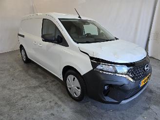 krockskadad bil auto Nissan Townstar N-Connecta L2 44 kWh 2024/3
