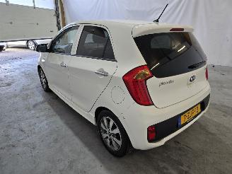 Kia Picanto 1.0 CVVT X-treme picture 5