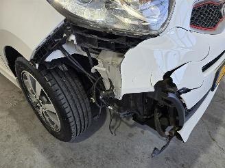 Kia Picanto 1.0 CVVT X-treme picture 11