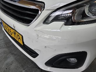 Peugeot 108 1.0 e-VTi Active picture 11