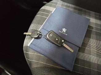 Peugeot 108 1.0 e-VTi Active picture 30