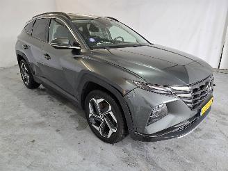 Vaurioauto  passenger cars Hyundai Tucson 1.6 T-GDI PHEV C Sm 2021/6