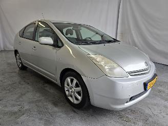 Coche accidentado Toyota Prius 1.5 VVT-i 2005/1