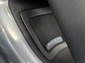 Land Rover Discovery Sport 2.0 TD4 HSE picture 14